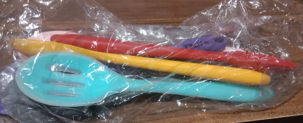 Multipurpose Silicone Spoon, Silicone Basting Spoon Non-Stick Kitchen Utensils Household Gadgets Heat-Resistant Non Stick Spoons Kitchen Cookware Items For Cooking and Baking (6 Pcs Set) Multipurpose Silicone Spoon, Silicone Basting Spoon Non-Stick Kitchen Utensils Household Gadgets Heat-Resistant Non Stick Spoons Kitchen Cookware Items For Cooking and Baking (6 Pcs Set)